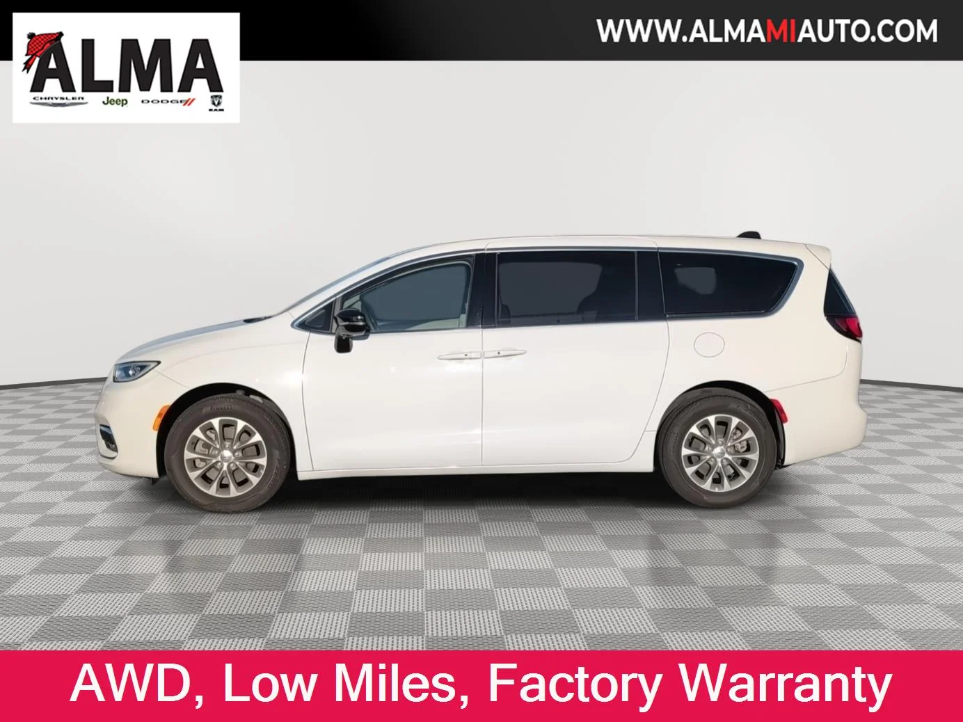 2024 Chrysler Pacifica Touring L