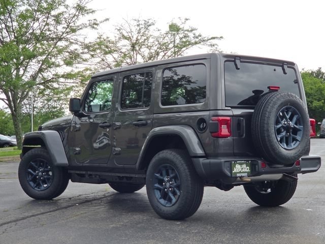 New 2026 Granite Crystal Metallic Clear-Coat Exterior Paint Jeep 85th Anniversary Edition image 25