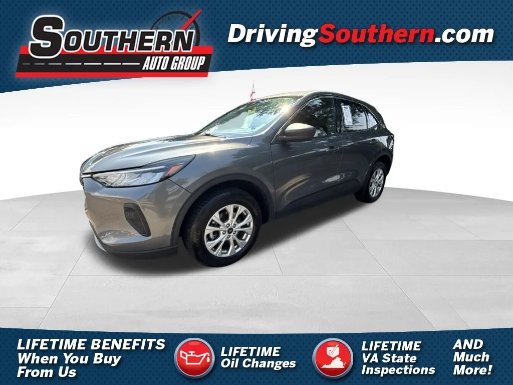 Used 2024 Gray Ford Active image 1