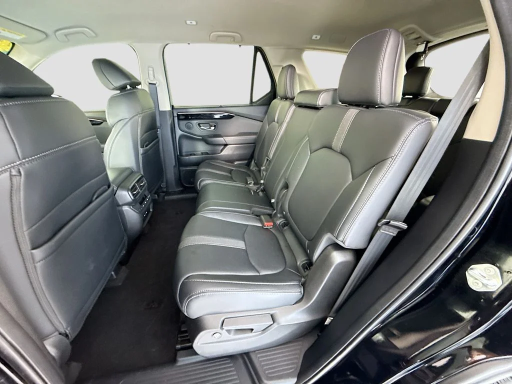 2025 Honda Pilot EX-L - Photo 21