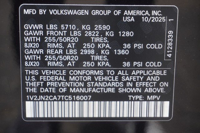Used 2026 BLACK Volkswagen 2.0T SE w/Technology image 38