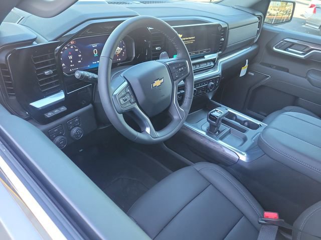 2026 Chevrolet Silverado 1500 LTZ - Photo 6