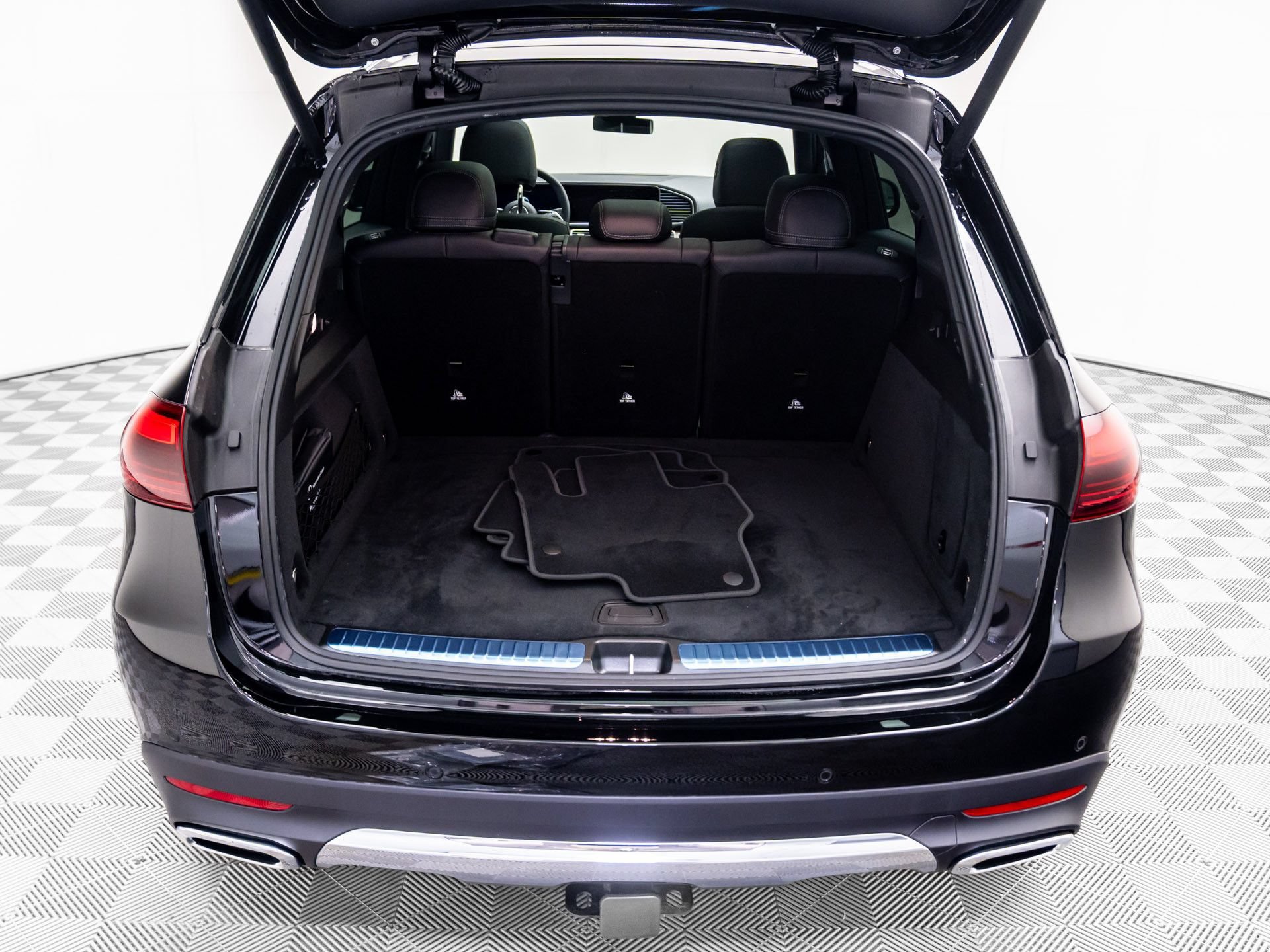 New 2026 Obsidian Black Metallic Mercedes-Benz GLE 350 image 69