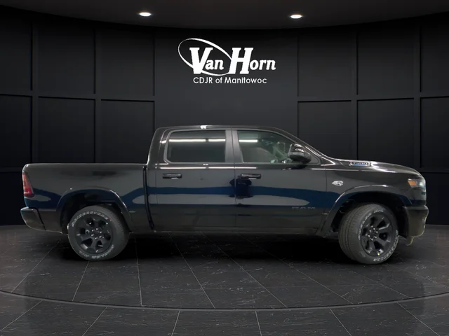 New 2026 Diamond Black Crystal Pearl-Coat Exterior Paint RAM Big Horn/Lone Star image 8