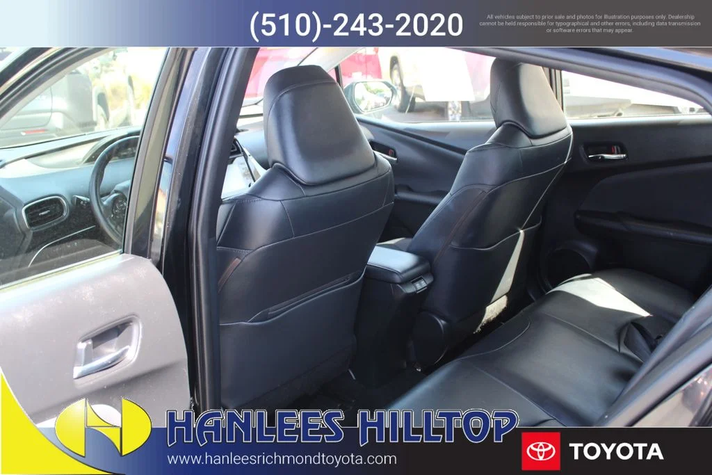Certified Used 2022 Black Toyota XLE image 15