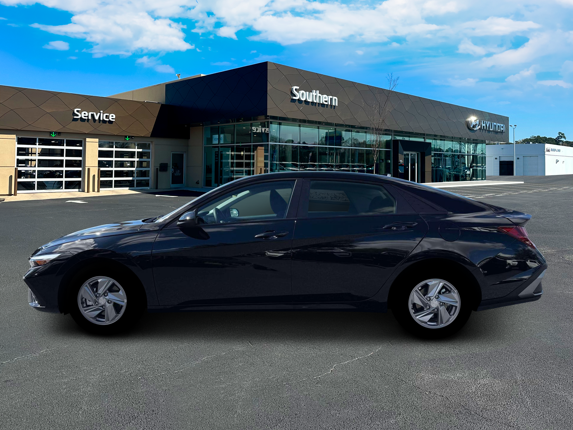 New 2026 Black Hyundai SE image 3