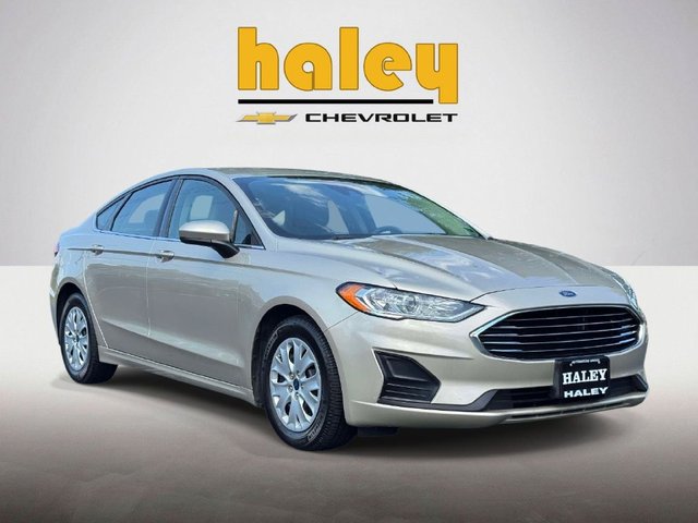 2019 Ford Fusion S