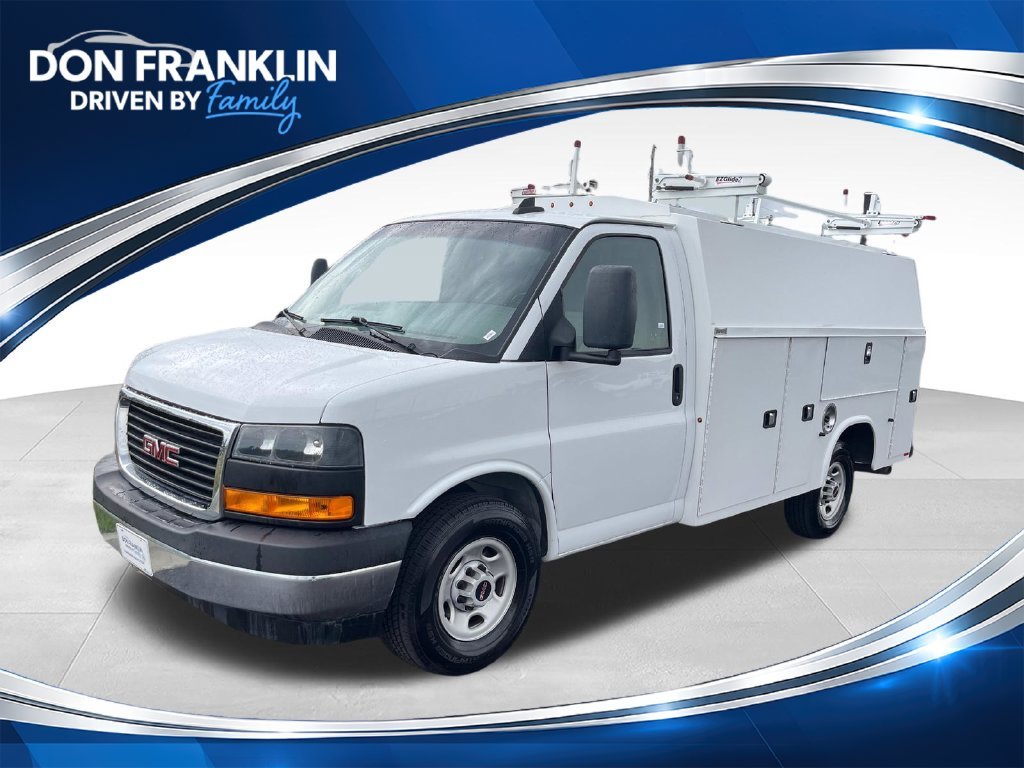 Used 2023 White GMC Work Van image 1