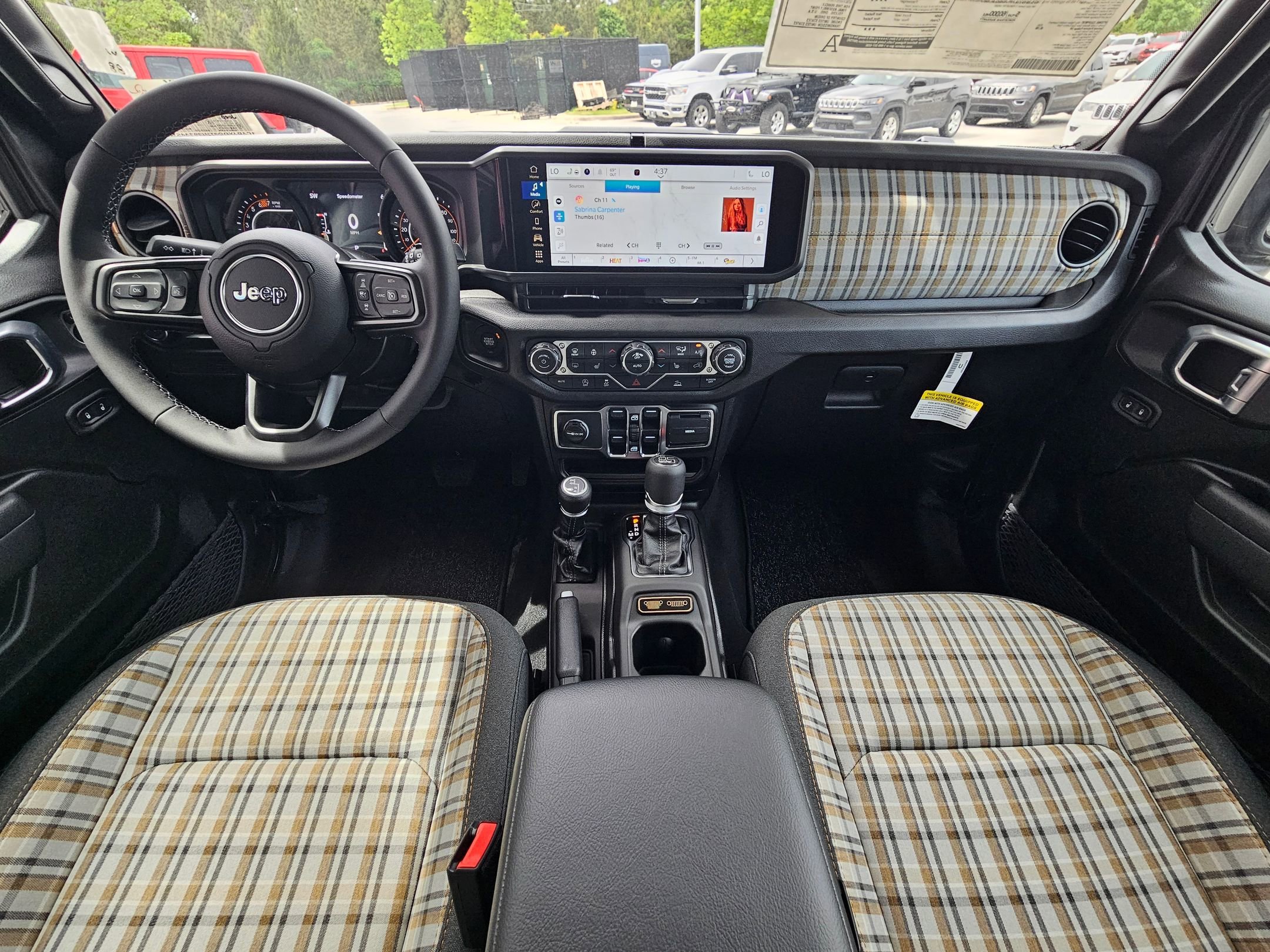 New 2026 Granite Crystal Metallic Clear-Coat Exterior Paint Jeep 85th Anniversary image 9