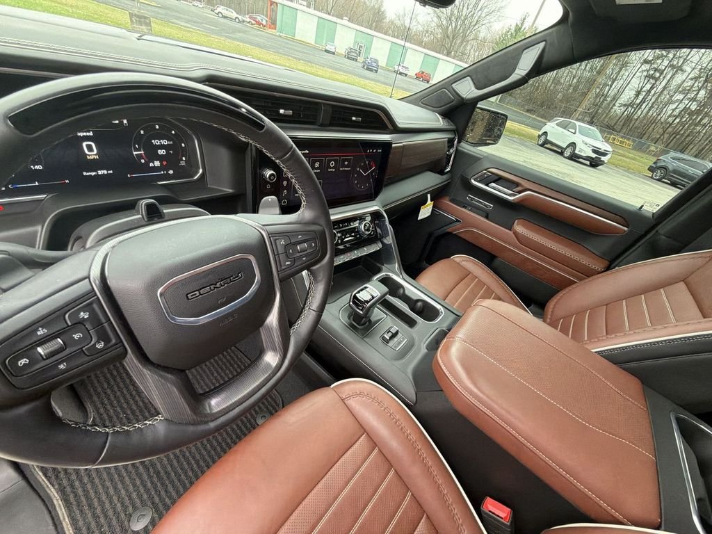 Used 2026 Black GMC Denali Ultimate image 21
