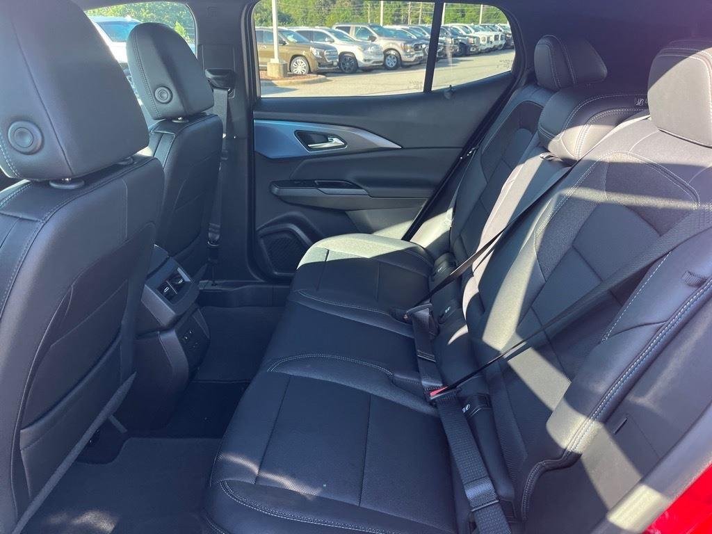 2025 Chevrolet Equinox EV 1LT - Photo 27