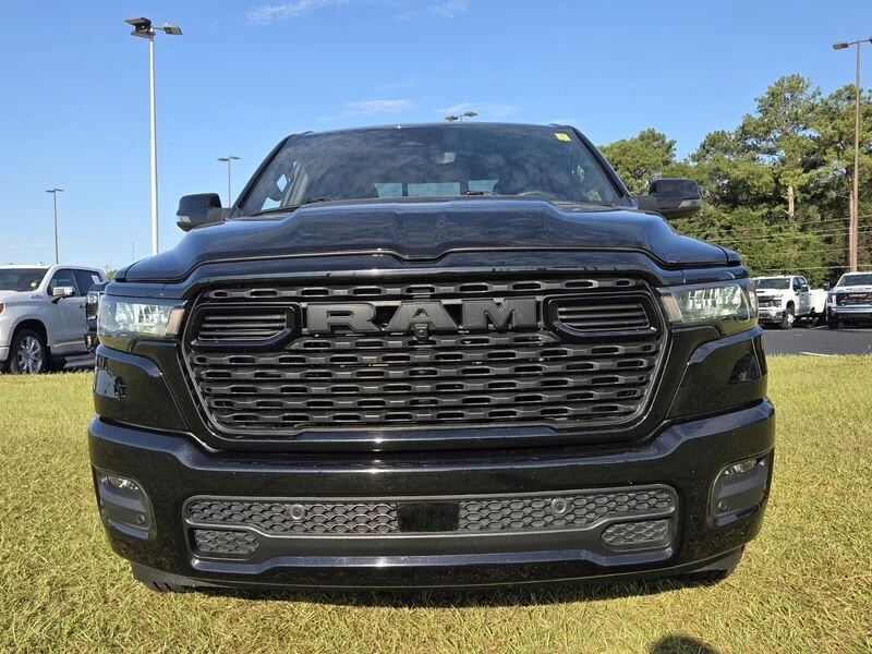 Used 2025 Diamond Black RAM BIG HORN image 2