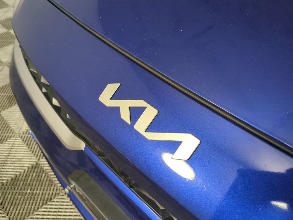 2024 Kia Forte LXS - Photo 13