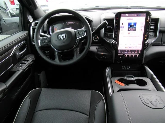 2026 RAM 2500 Laramie - Photo 16