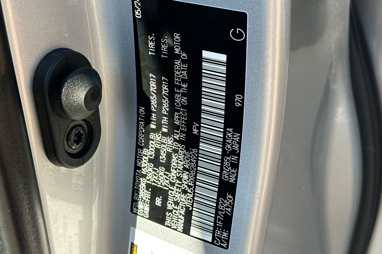 Used 2024 Silver Toyota SR5 Premium image 30