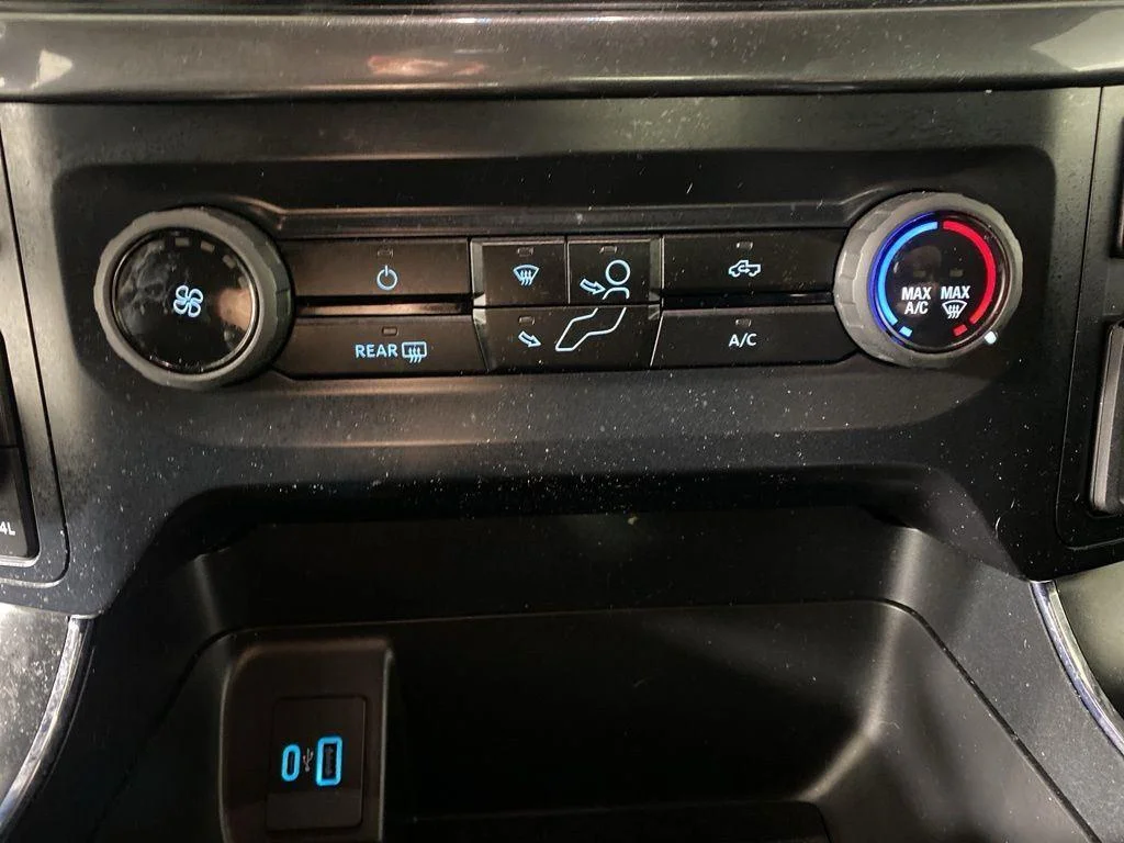 Used 2023 Agate Black Metallic Ford XL image 20