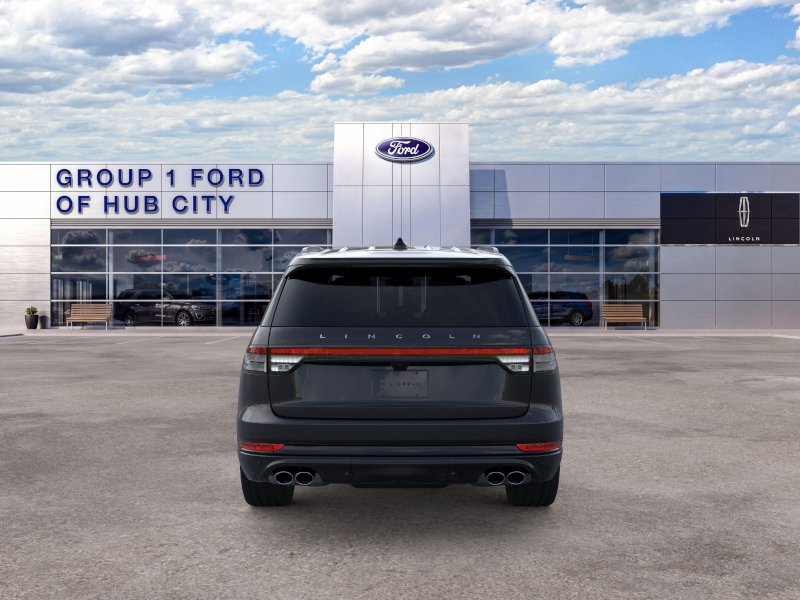 New 2026 Infinite Black Metallic Clearcoat Lincoln Premiere® image 5