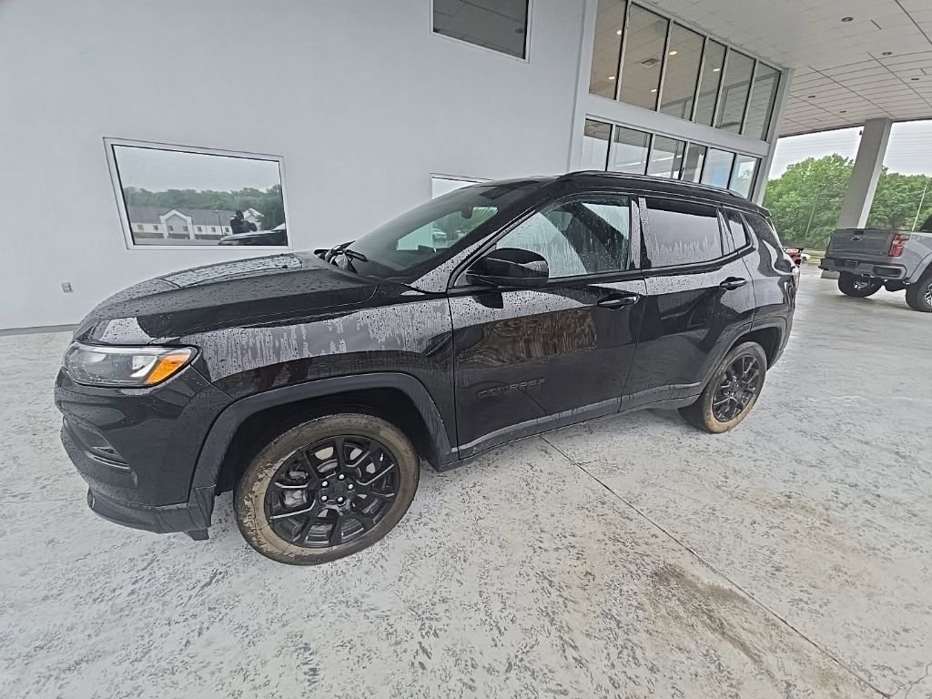 2023 Jeep Compass Altitude 4X4's photo