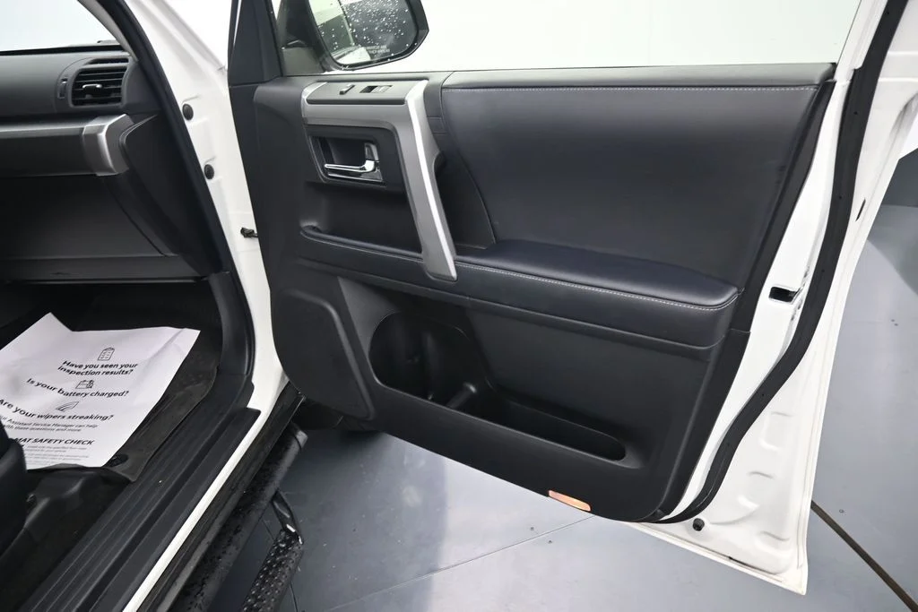 Used 2023 White Toyota SR5 image 11