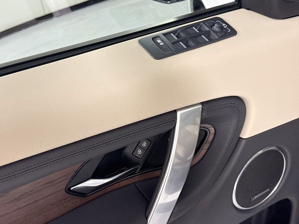 2025 Land Rover Discovery Sport S - Photo 23