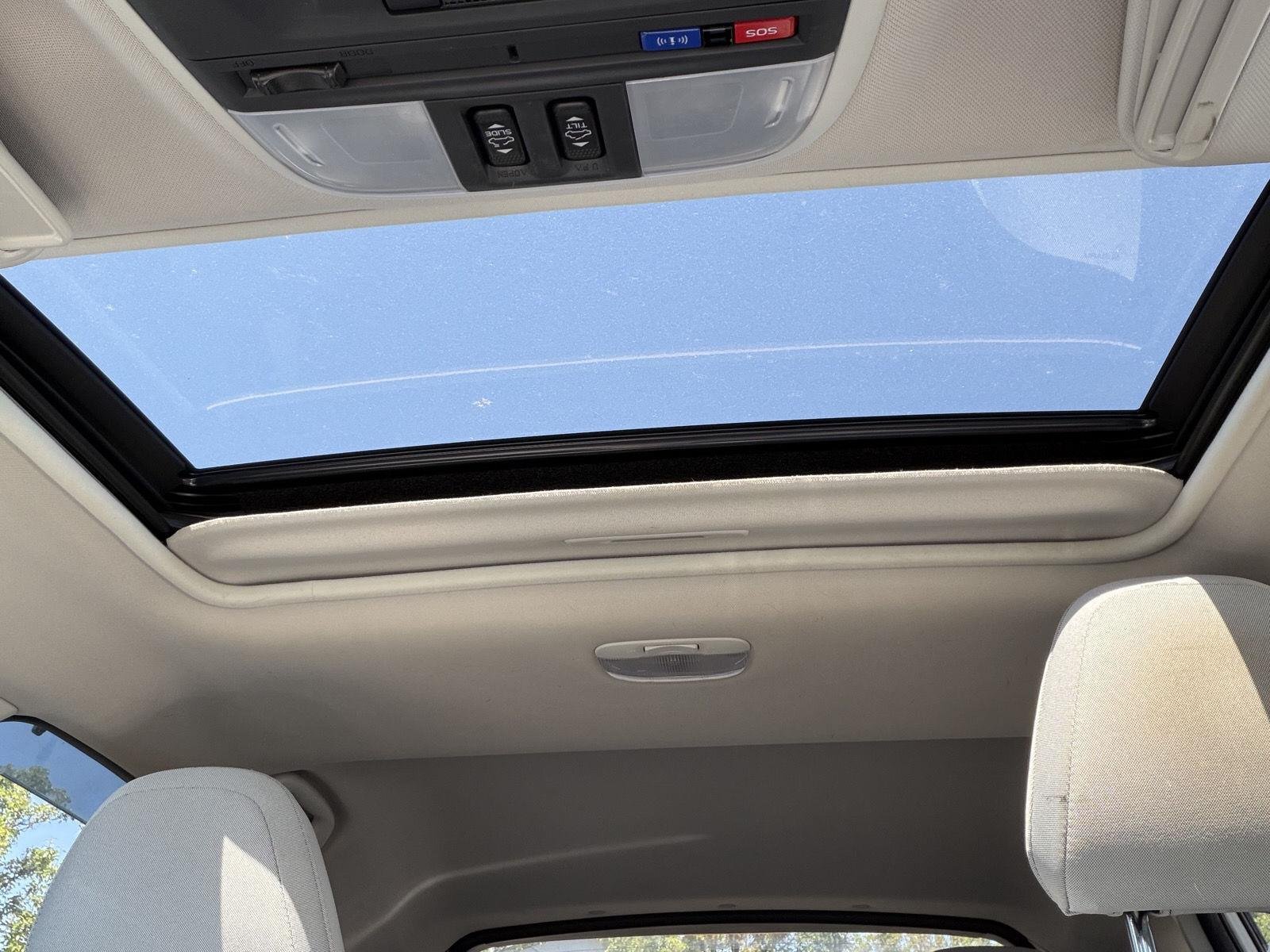 Used 2021 Crystal White Pearl Subaru Premium image 7