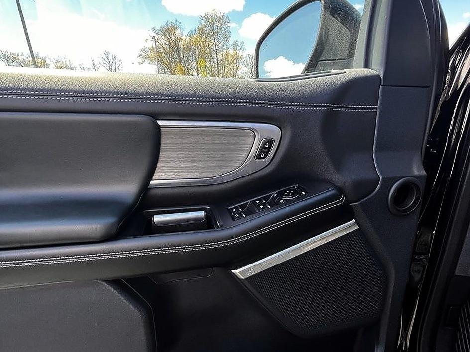 Used 2026 Black Ford Platinum image 11