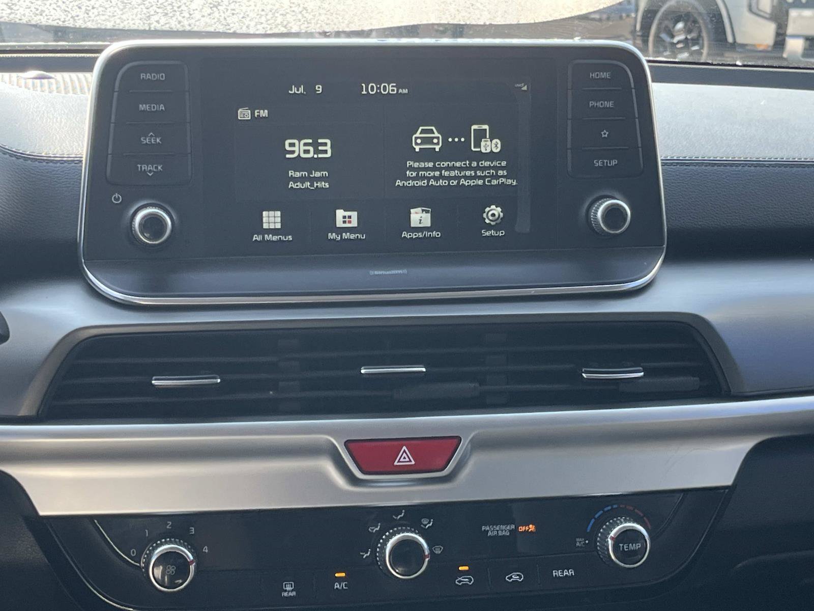 Used 2021 Glacial White Pearl Kia S image 15
