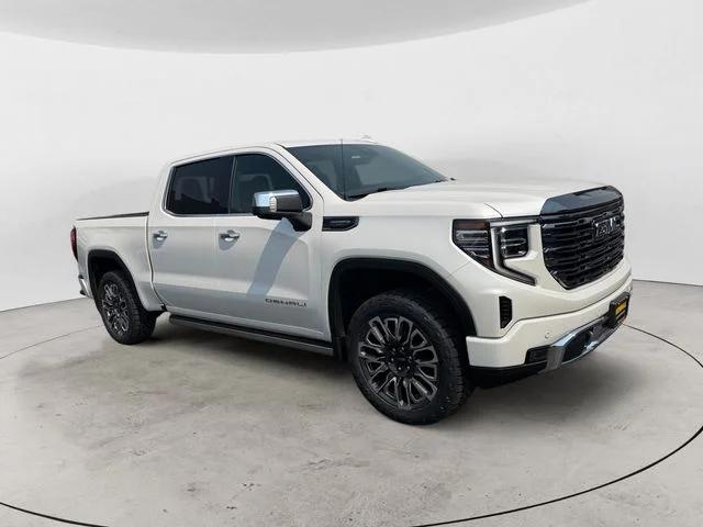 Used 2023 White GMC Denali Ultimate image 3