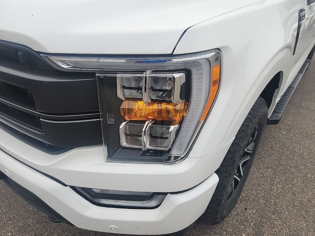 Used 2023 White Ford Lariat image 6
