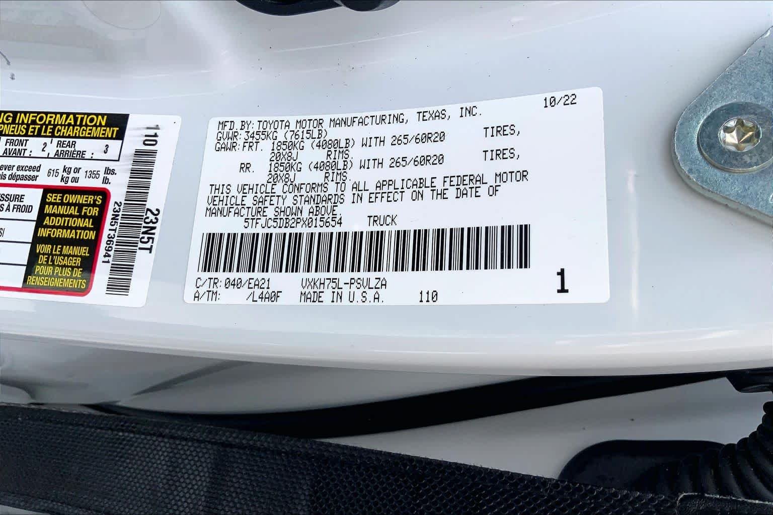 Used 2023 Ice Cap Toyota Limited Hybrid image 37