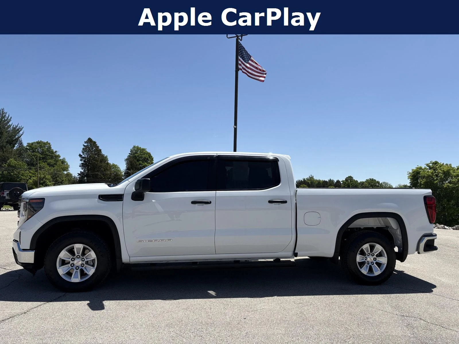 Used 2023 Summit White GMC Pro image 3