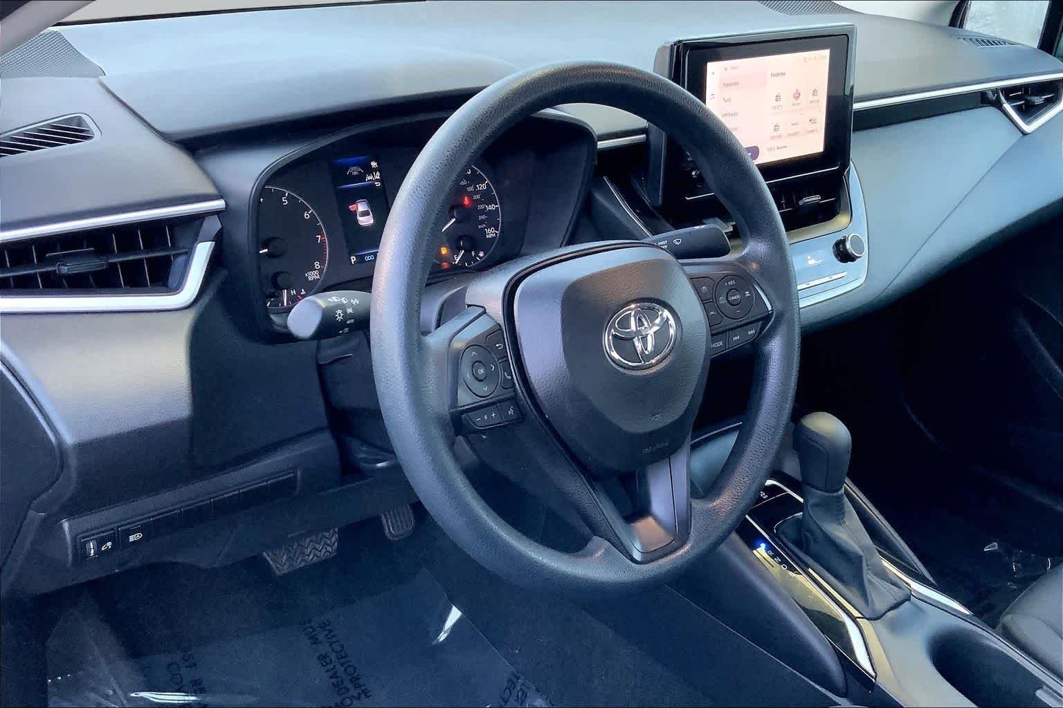 Used 2025 Underground Toyota LE image 15