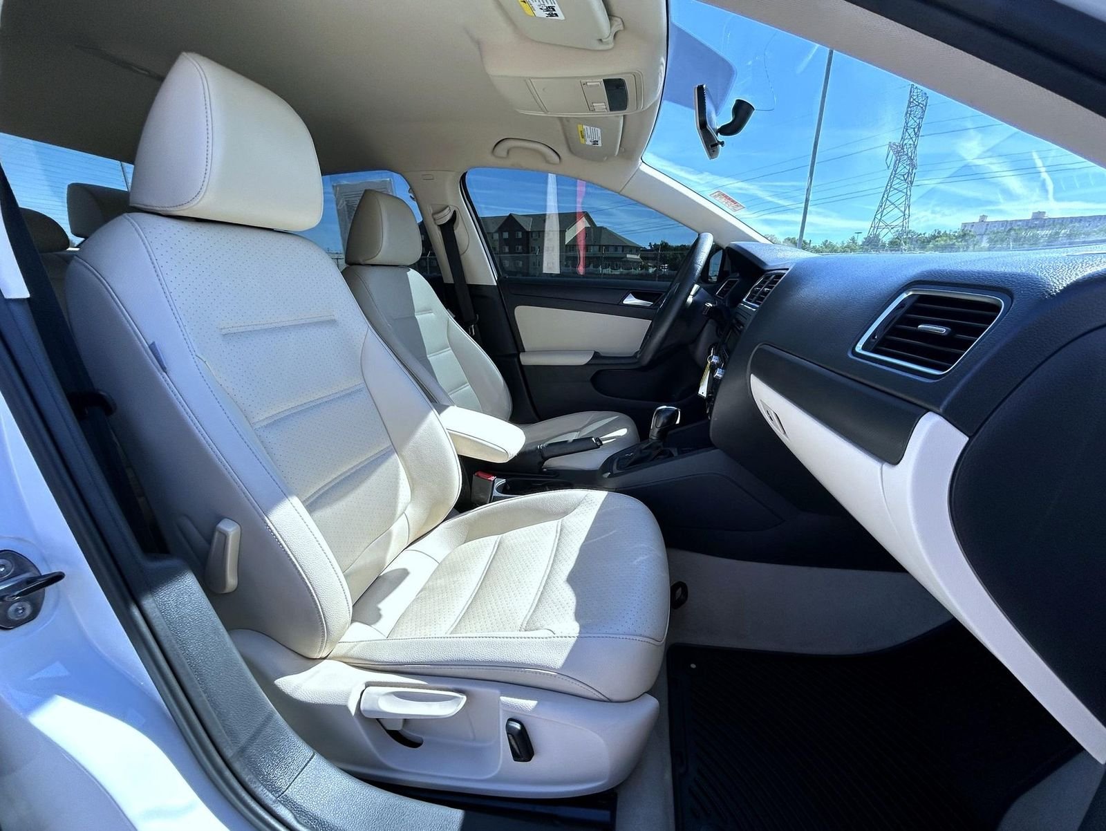 2014 Volkswagen Jetta SE - Photo 10