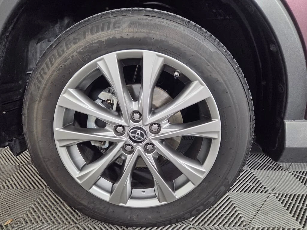 Used 2018 Black Currant Toyota Limited image 7
