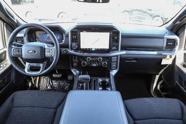 New 2026 Carbonized Gray Metallic Ford XLT image 42