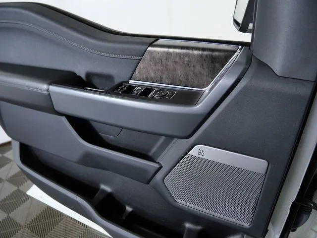 Used 2021 White Ford Lariat image 29