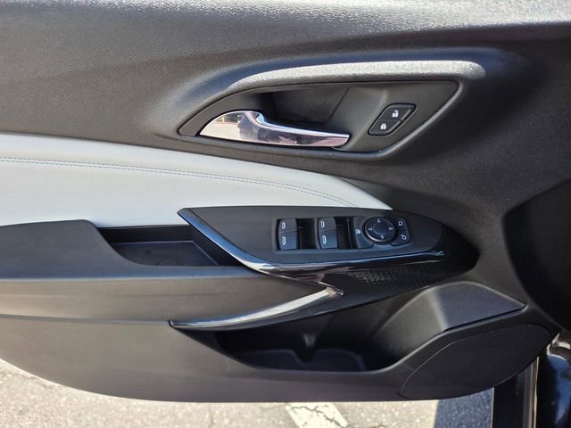 2025 Chevrolet Trax LT - Photo 17