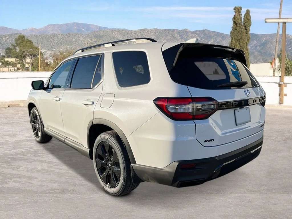 New 2026 Platinum White Pearl Honda Black Edition image 3