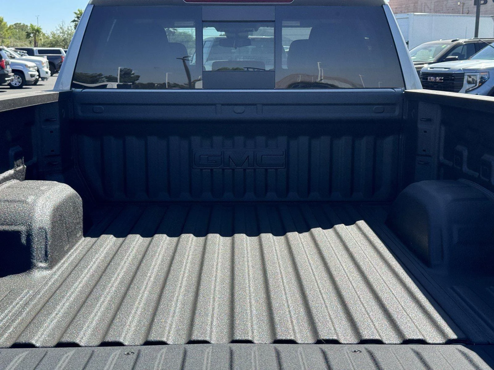 New 2026 Sterling Metallic GMC Elevation image 12