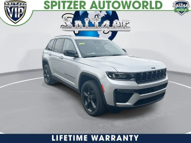 New 2026 Silver Zynith Exterior Paint Jeep Limited image 3