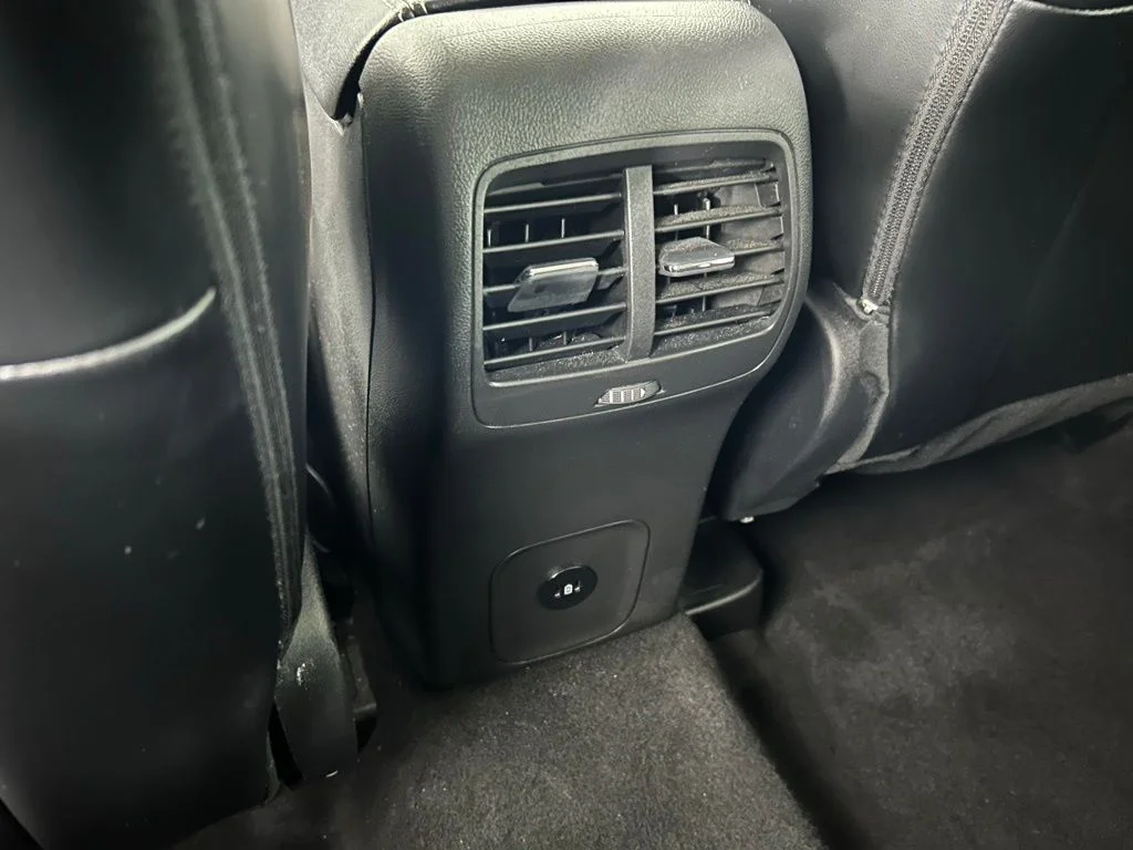 Used 2024 Black Ford Platinum image 15