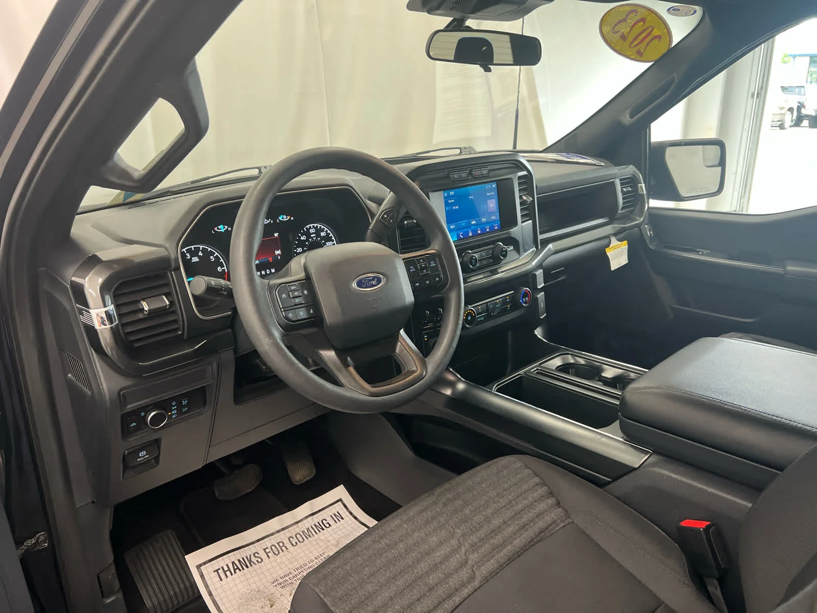 Used 2023 Agate Black Metallic Ford XL image 28