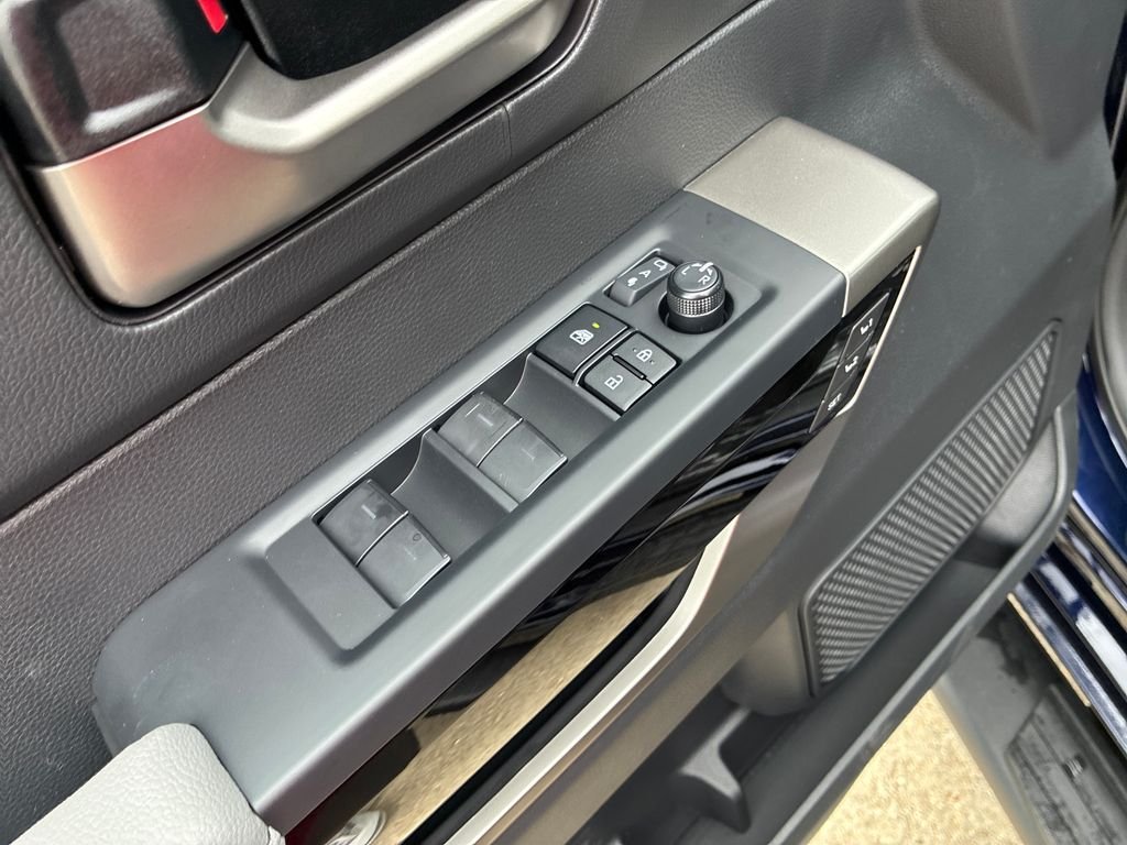 2026 Toyota Tundra Limited - Photo 13