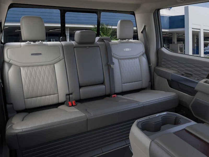 New 2026 Glacier Gray Metallic Tri-Coat Ford Platinum image 12