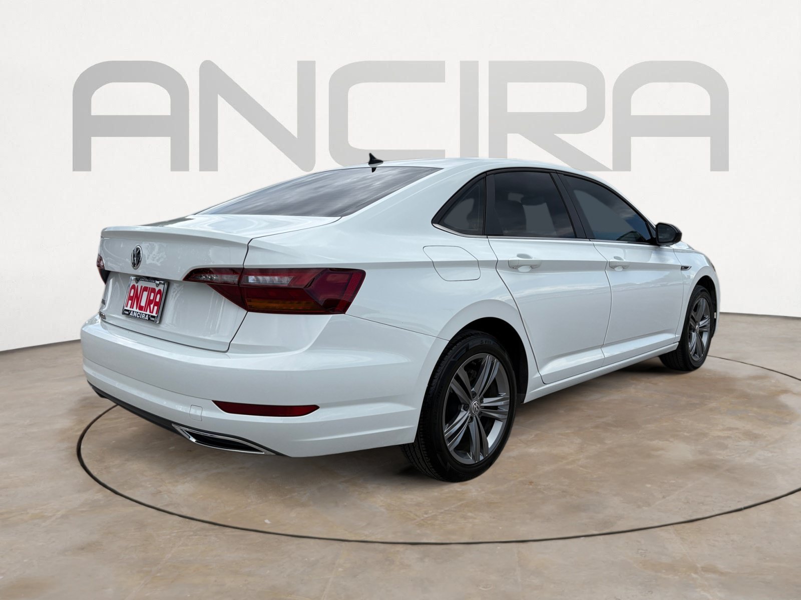 Used 2019 Pure White Volkswagen R-Line image 11