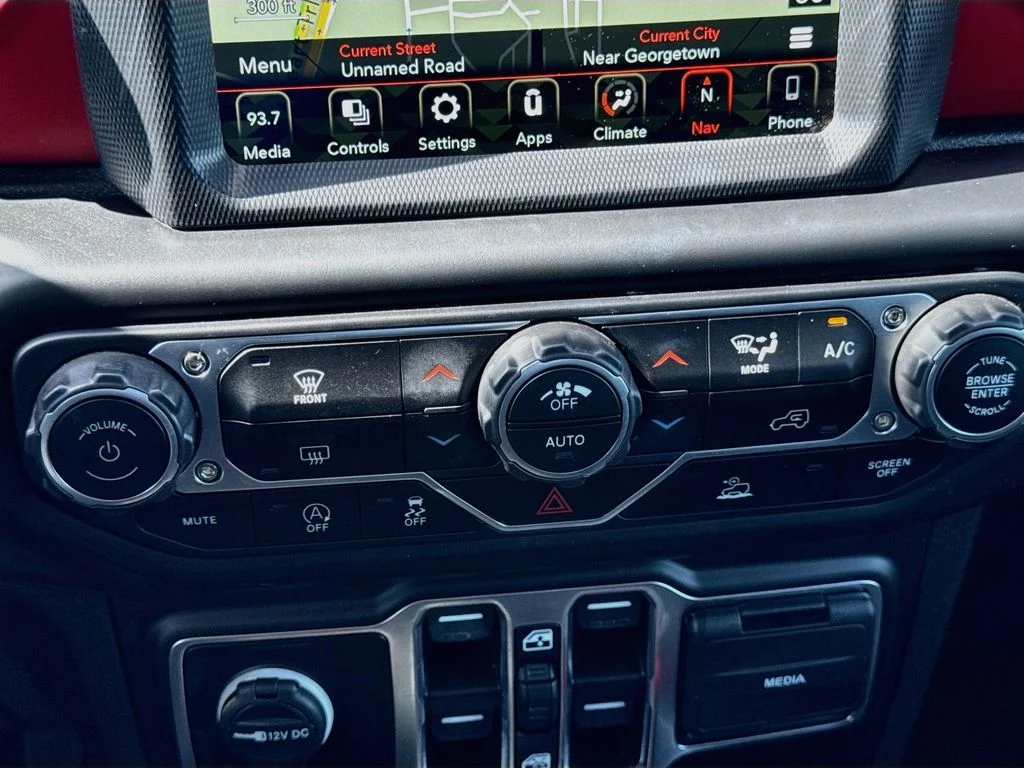 Used 2023 Black Jeep Rubicon image 20