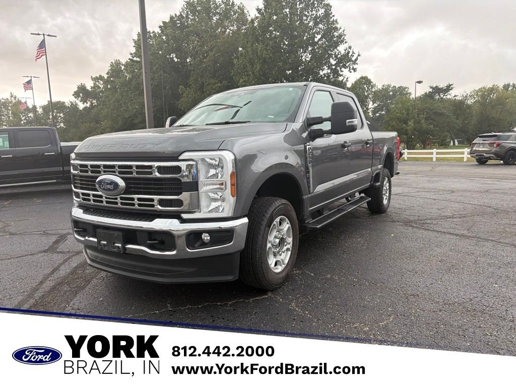Used 2025 Gray Ford XLT image 1