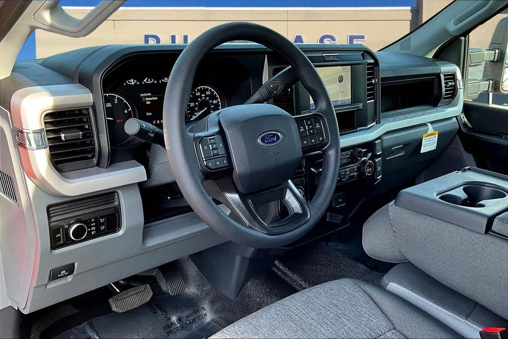 2026 Ford F-350 Super Duty XL - Photo 7