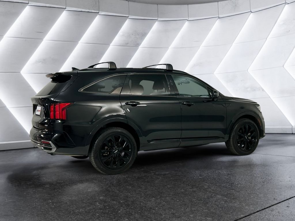 Used 2023 Black Kia SX image 4