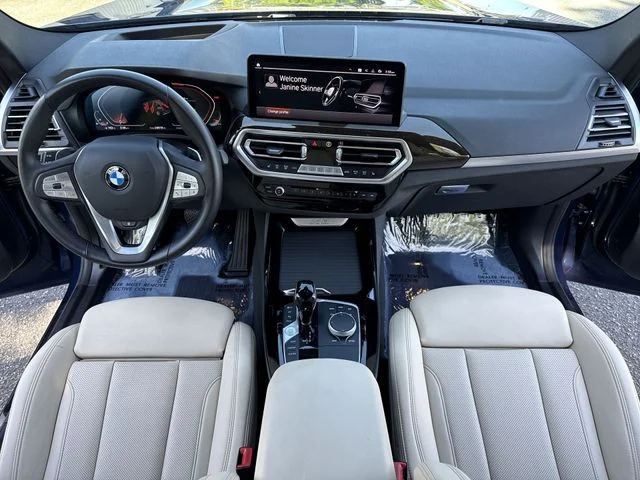 Used 2024 Blue BMW sDrive30i image 9